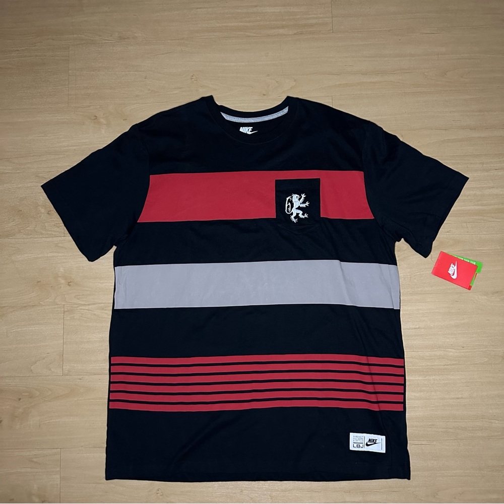 Nike Lebron James LBJ Sz 2XL Red/Black Lion Logo Striped Shirt